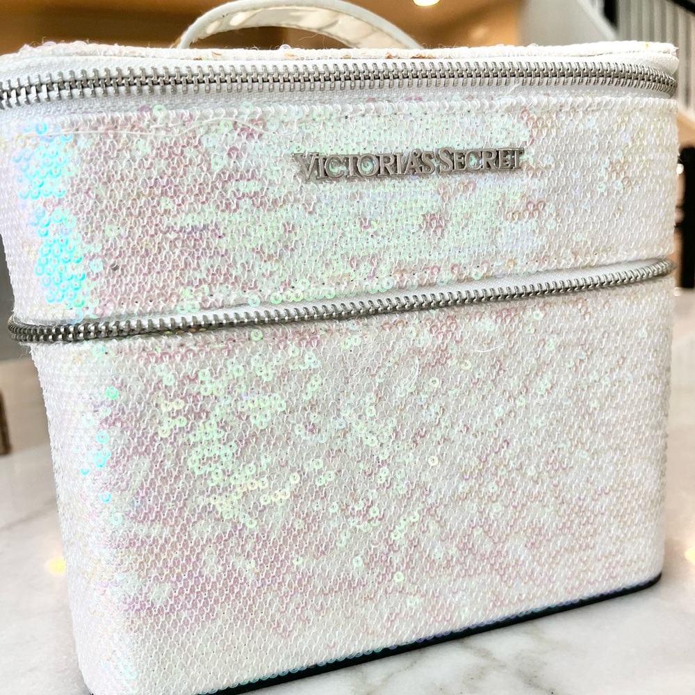 Victorias Secret Makeup Case LIMITED EDITION